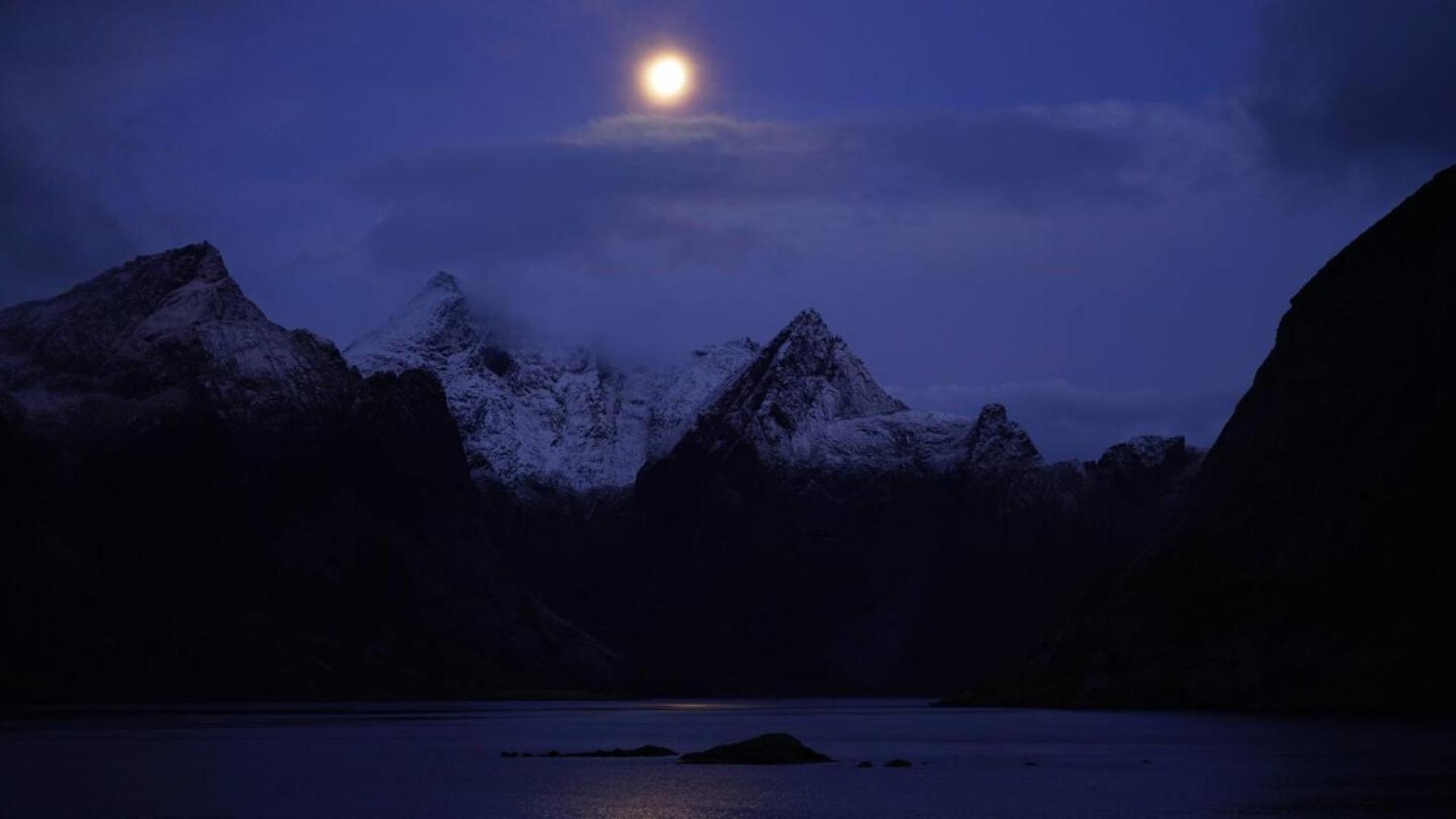 Lofoten Panoramic Luxury With Sauna Holiday home Moskenes