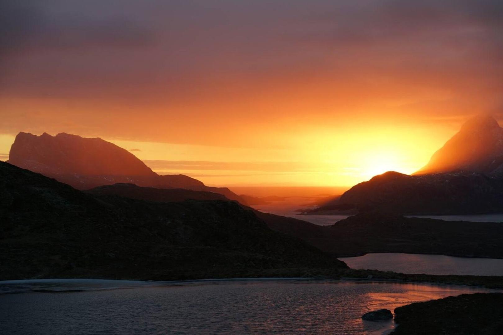 Lofoten Panoramic Luxury With Sauna