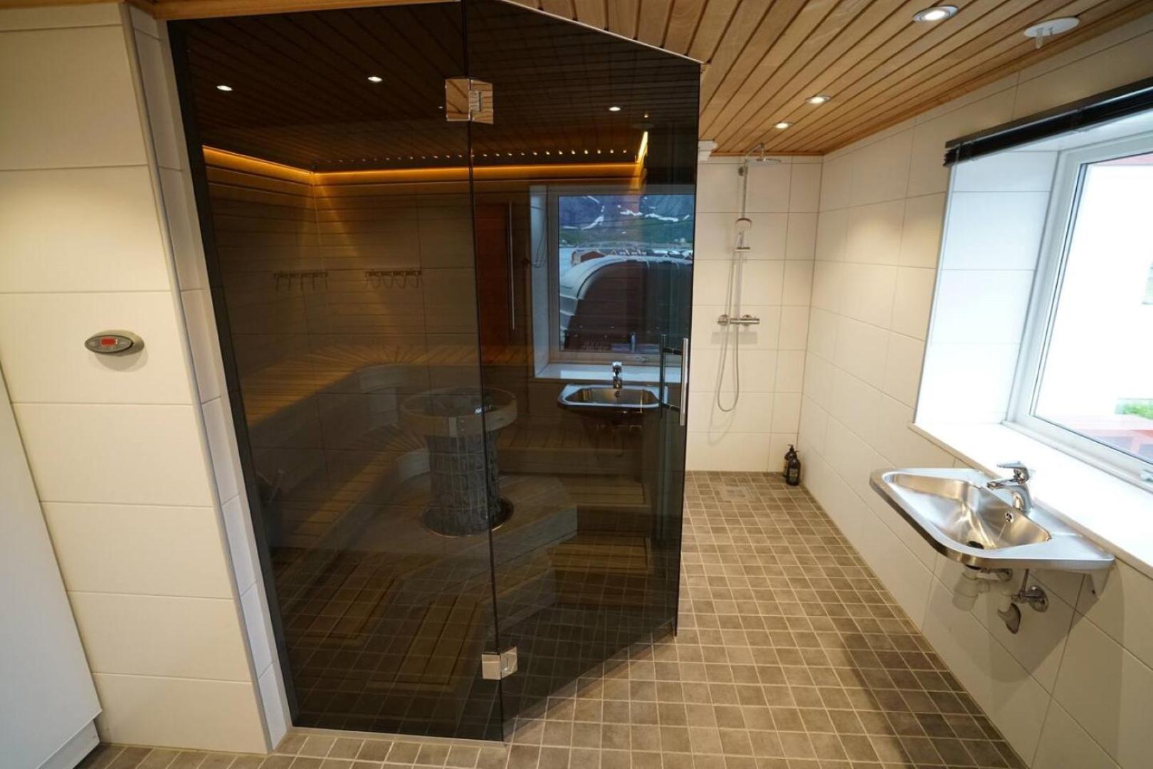 Lofoten Panoramic Luxury With Sauna